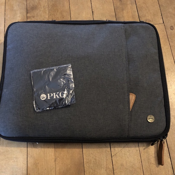 Fabric Computer Case - Picture 2 of 2